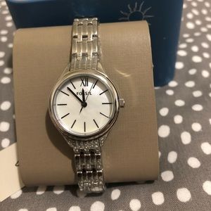 NEW silver colored Fossil Watch